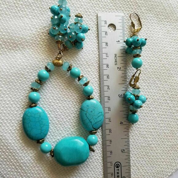 Howlite Bracelet & Dangle Earrings Set Blue Vintage Bead Stone Jewelry 3 Pc Lot - Picture 9 of 9